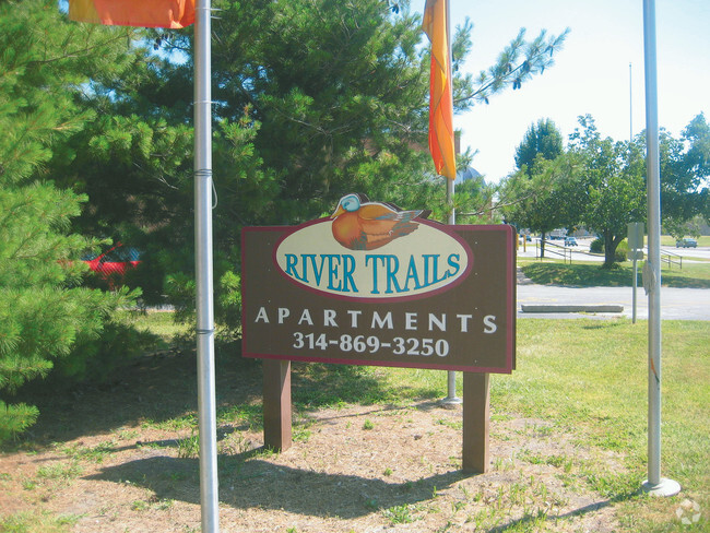 rivertrail-apartments-saint-louis-mo-building-photo